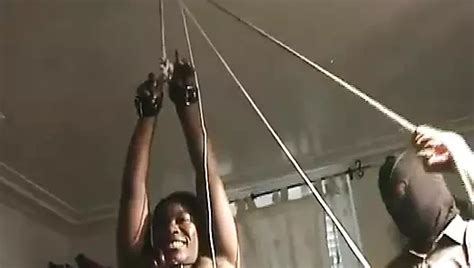 Vollbusige Schwarze Milf Macht Eine Analfahrt Xhamster