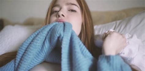 Adorable Red Haired Babe Sticks Dildo Into Trimmed Cunt ZB Porn