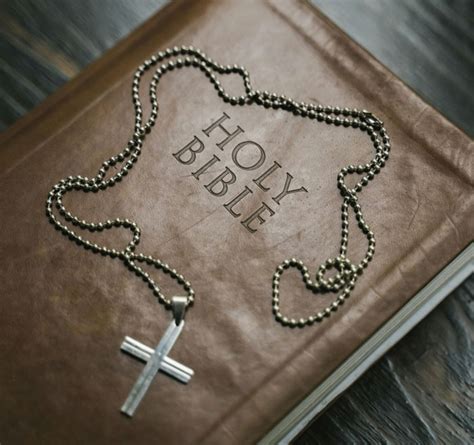 Netizens Are Laughing At A Parent Hired Exorcist Trying To Cast Out Gay Spirits From Sons Room