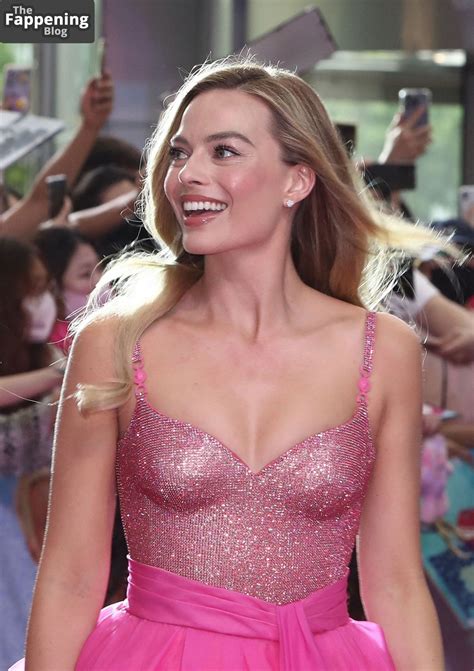 Margot Robbie Hot 7 Photos TheFappening