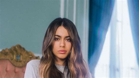 Tini Stoessel lució una bikini diminuta y enseñó de más QueVer