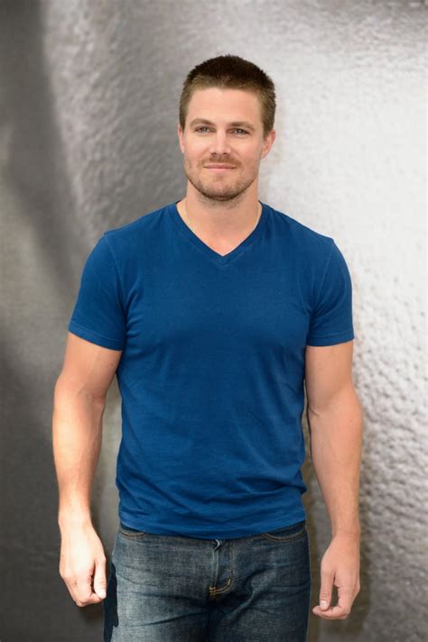 Hot Stephen Amell Pictures PS Celebrity