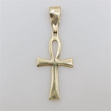 14kt Gold Cross Pendant | Property Room