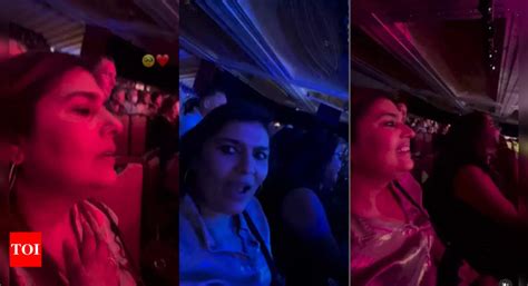 vismaya mohanlal takes  mom   rod stewart concert