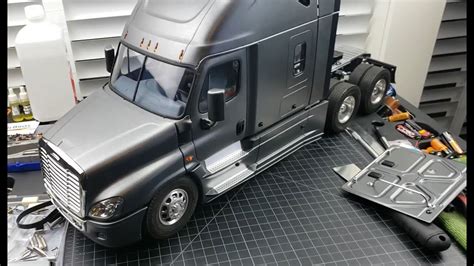 Tamiya Freightliner Cascadia 114 Semi Truck Restoration Part 2 Of 2