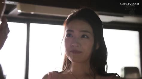 Super Beautiful Nude Married Woman Madonna Exclusive Chapter First Drama Work Mistakes