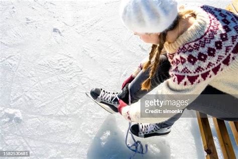 Lacing Ice Skates Photos And Premium High Res Pictures Getty Images