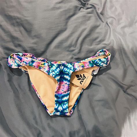 Bikini Bottoms Size Small Reef Brand Depop