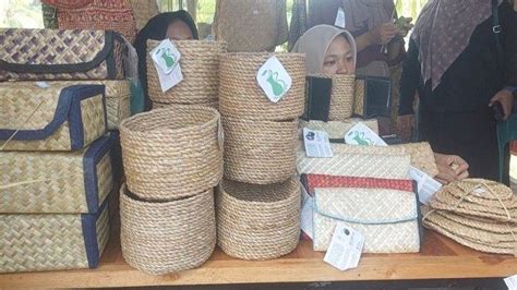 AWF Gelar Pameran Kerajinan Produk Lahan Basah Paya Nie Serambinews