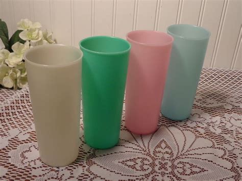 Vintage Pastel Tupperware Tumblers Set Of Four 4 16 Oz Etsy