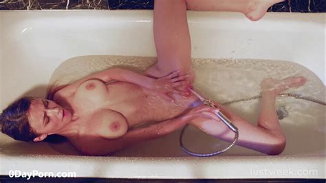 Mila Azul Get Closer And Wetter With Mila Lustweek 133 Porn Pic