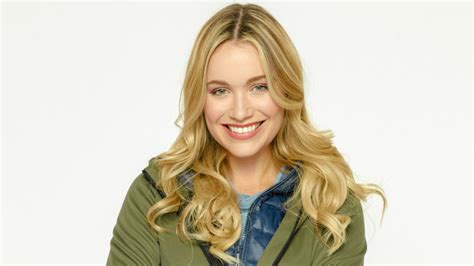 Hallmark's Katrina Bowden Has Big Soap Opera And Sitcom Connections