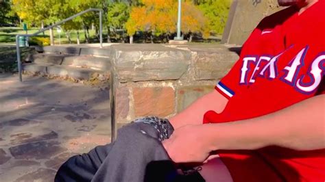 Ela me Viu Caminhada Arriscada De Masturbação Em Uma Trilha Pornhub Gay