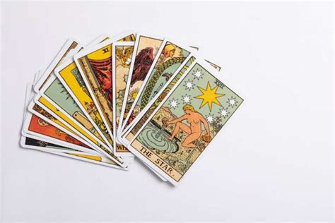 Tarot Revela O Que Ele Sente Por Voc