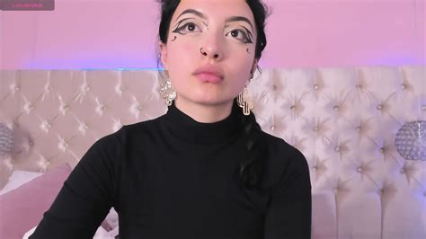 Petite Skinny Busty Webcam Piercing Babe Solo Show