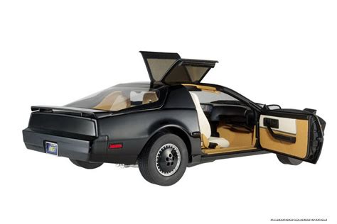 Hot Wheels Elite S Limited Edition K I T T Rolls Out Just In Time Forthe Holiday Season Cars Blog