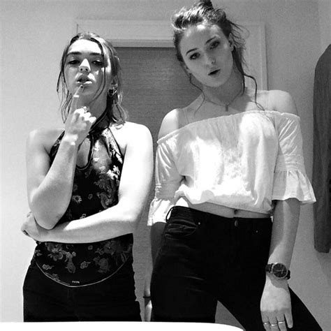 Maisie Williams Nude Hot 106 Pics Porn Video Hot Scenes 2021 OnlyFans Leaked Nudes