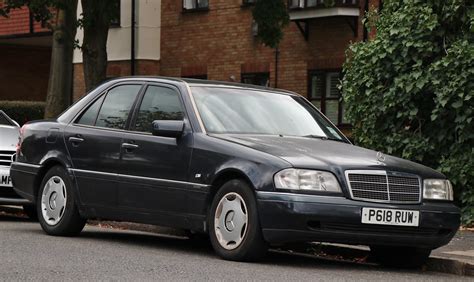 P618 RUW 1996 Mercedes C180 Elegance Auto Nivek Old Gold Flickr