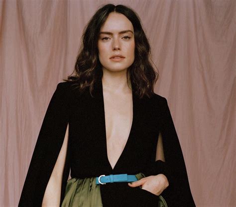 No One Gets Me Horny Quite Like Daisy Ridley Scrolller