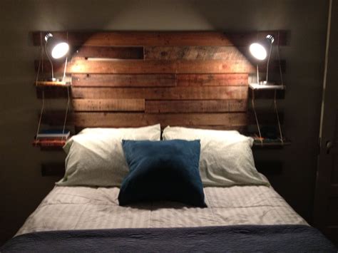 Изголовье кровати лофт - 41 фото