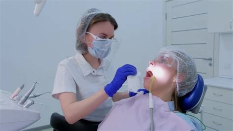 how to pronounce hygienist