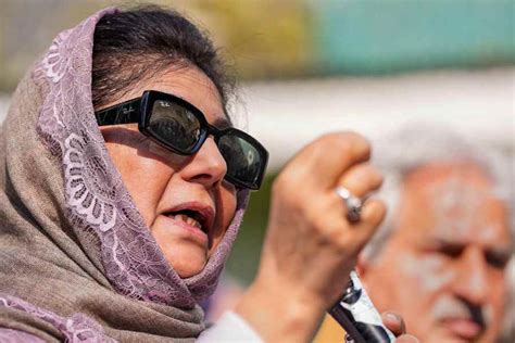 Mehbooba Mufti Jammu And Kashmir Authorities Deny Mehbooba Mufti S