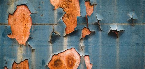 how to clean oxidised metal