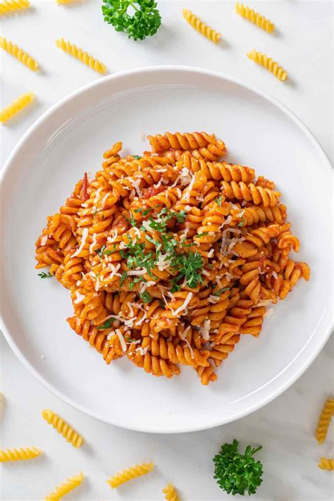9 Best Rotini Pasta Recipes - IzzyCooking