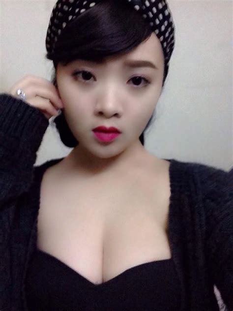 Cao Giang Nude Pics Page