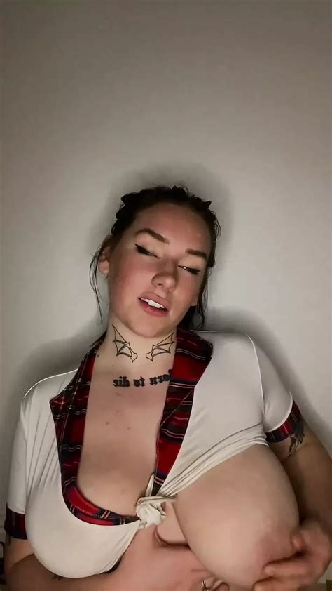 British Goth Sexy Fantasy Joi Amateur Amateur Porn Feat Sweet Leah Xhamster