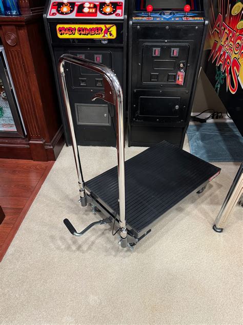 Modified Harbor Freight Lift Table | Tools & Supplies | Pinside.com