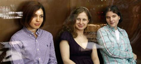 Pussy Riot Apela Sentencia De A Os De C Rcel Aristegui Noticias