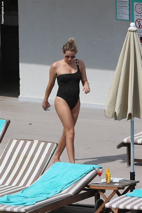 Lydia Bright Nude OnlyFans Leaks Fappening FappeningBook