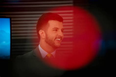 Primeiro Gay Assumido Do Jn Matheus Ribeiro Est De Casamento Marcado