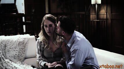 Astounding Blonde Maiden Cadence Lux S Muff Gets Hammered