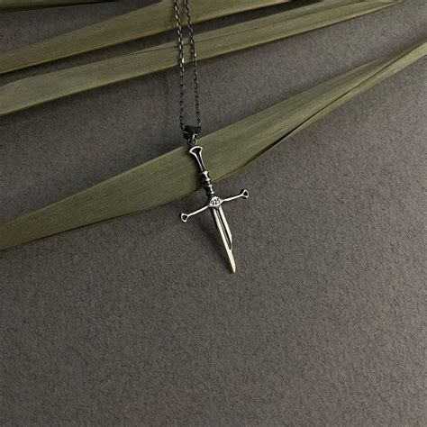 Narsil Broken Sword Necklace, Isildur's Narsil Sword Necklace, Aragorn ...