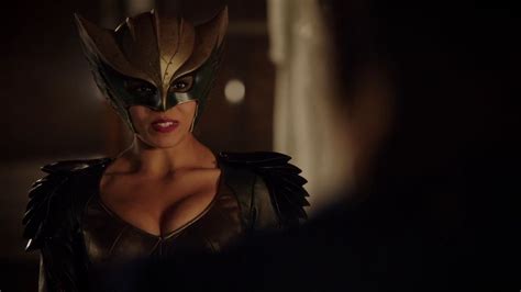 Arrow Nude Pics Page