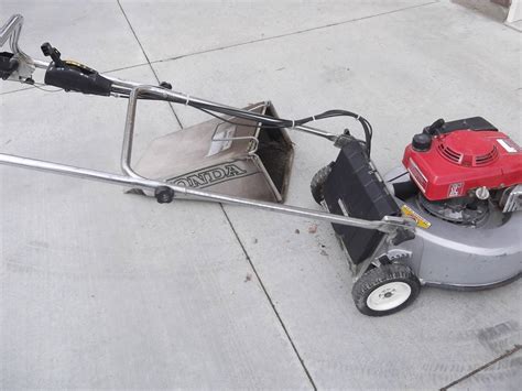 Honda Hr Sx Self Propelled Lawn Mower For Sale Ronmowers