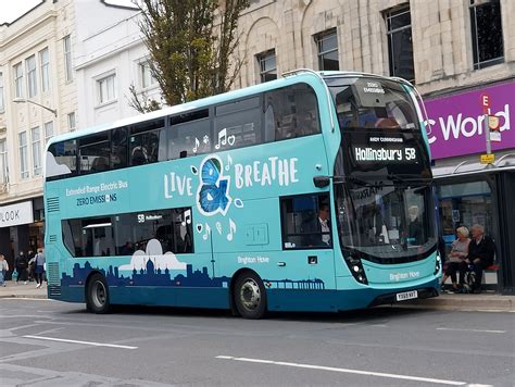 Lous bus pictures: Buses in Brighton: Part 3 Electrics