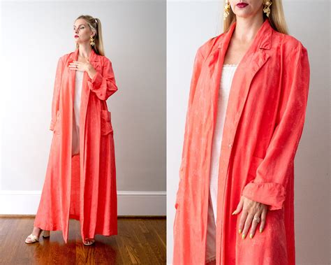 1950 S Hot Pink Silk Robe Vintage 50s Jacquard Robe Etsy
