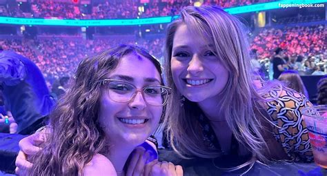 Katerino Nude OnlyFans Leaks The Fappening Photo FappeningBook