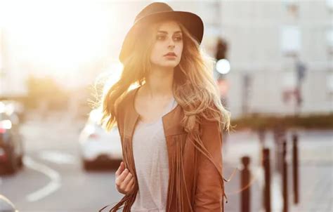 Обои girl Model long hair hat photo bokeh face blonde на телефон и рабочий стол раздел