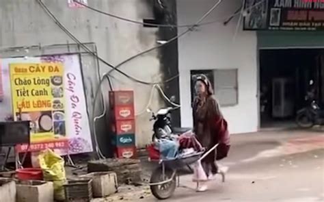 Hot girl Bella đổi gió đi xuyên Việt bằng xe rùa khiến ai nấy đều nể Saostar vn