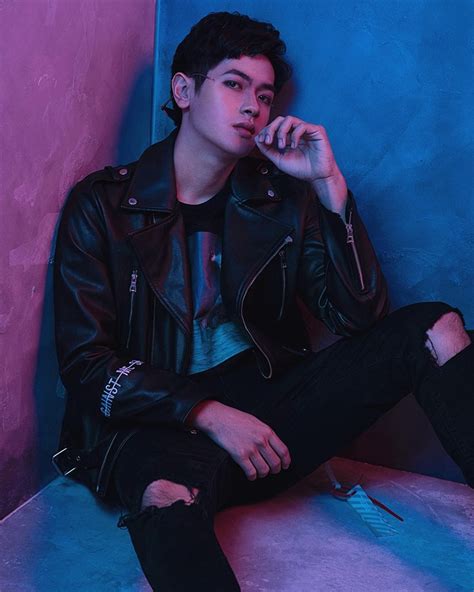 Hot Boy Cao M B Miu L H Nh L N B Xu Ng Ru Ng Trong Mv M I Ho Ra L B N C A C Chinh