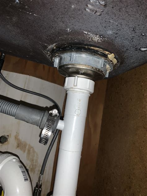 Sink Drain Gasket leaking - any at home repair options? : r/Plumbing