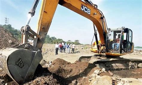 Maharashtra Action Against Illegal Sand Dredging In Thane