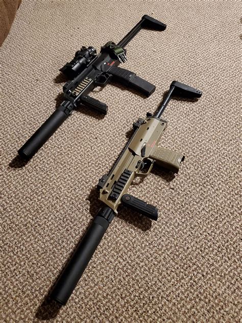 What's better than 1 mp7...2 : r/airsoft