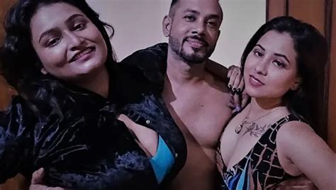 Hei Er Dreier Sex Mit Milf Bhabhi Und Ihrer Dorf Stiefschwester Xhamster