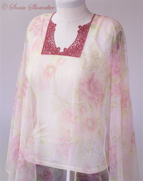 Embroidered Tunic: Sonia Showalter Designs