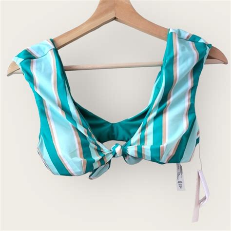 Raisins Swim Nwt Raisins Bikini Top Poshmark